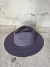 Afbeelding in Gallery-weergave laden, CUSTOM HAT