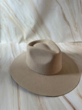 Afbeelding in Gallery-weergave laden, CUSTOM HAT